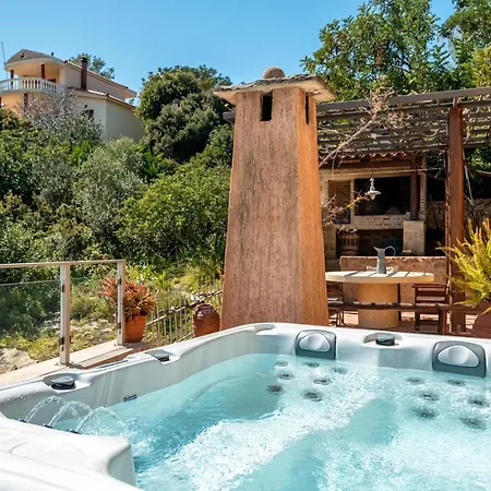 Kamara Villa *